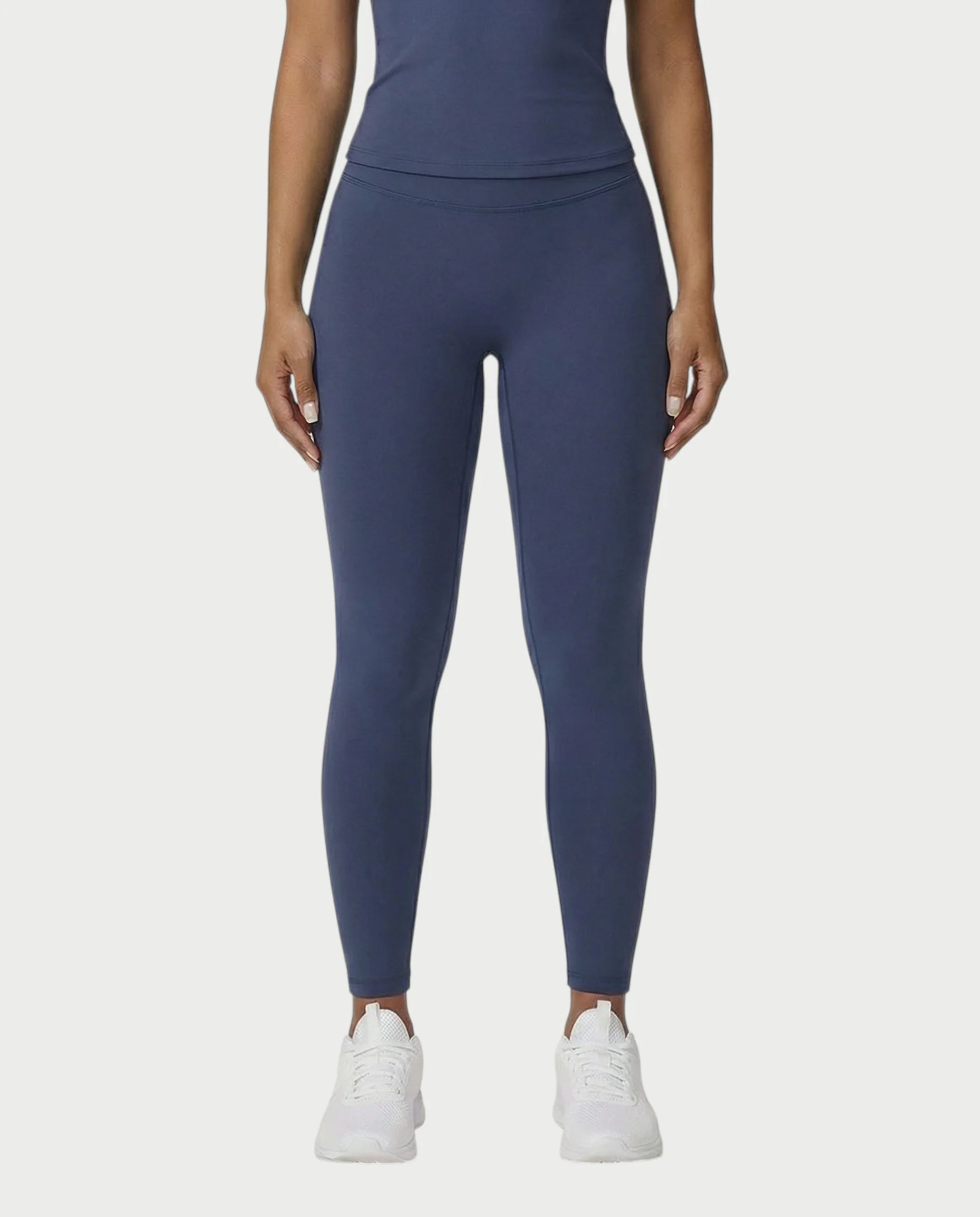 ALVIRA Sporty Leggings - Image 17