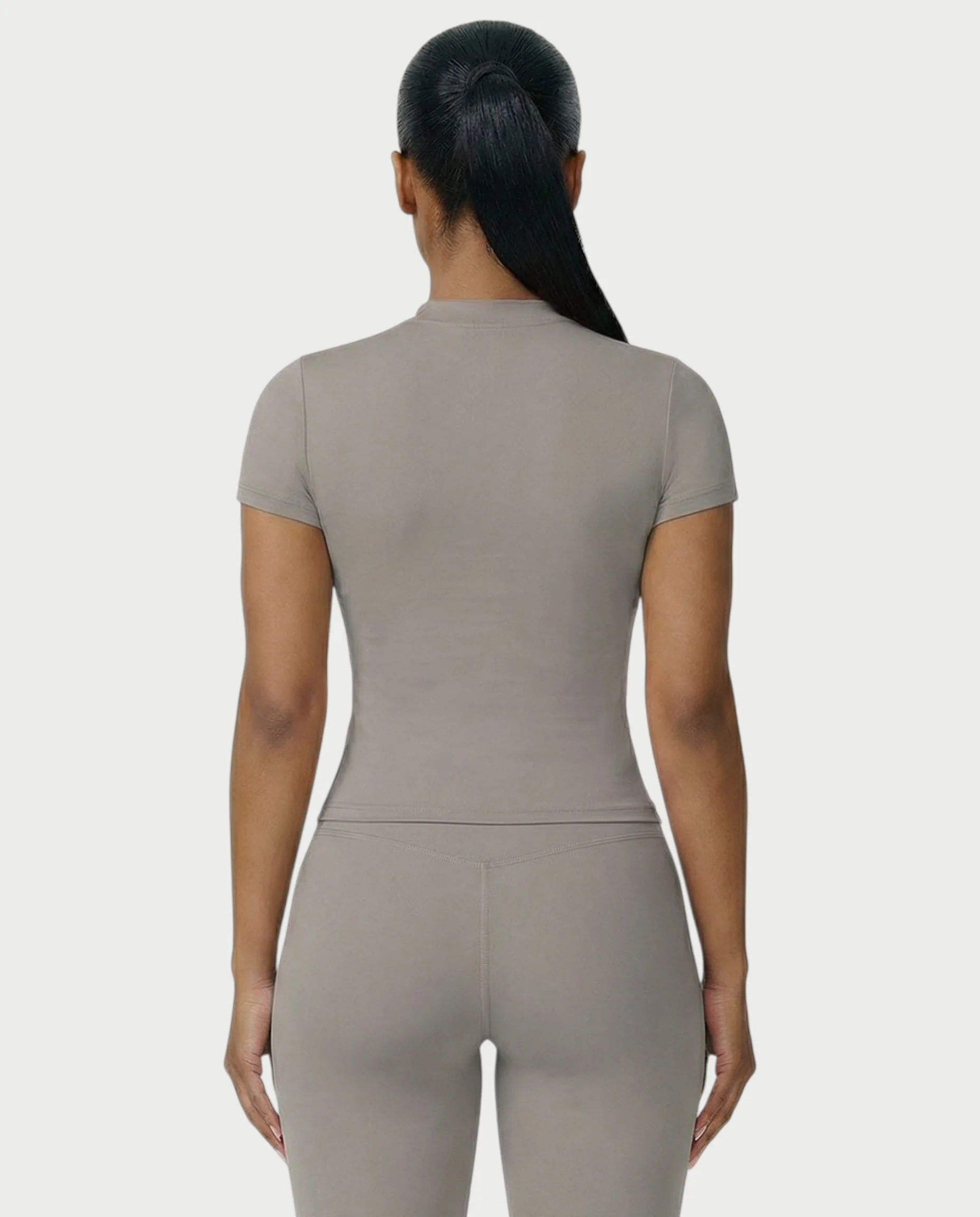 ALVIRA Sporty Short Sleeved Top - Image 26
