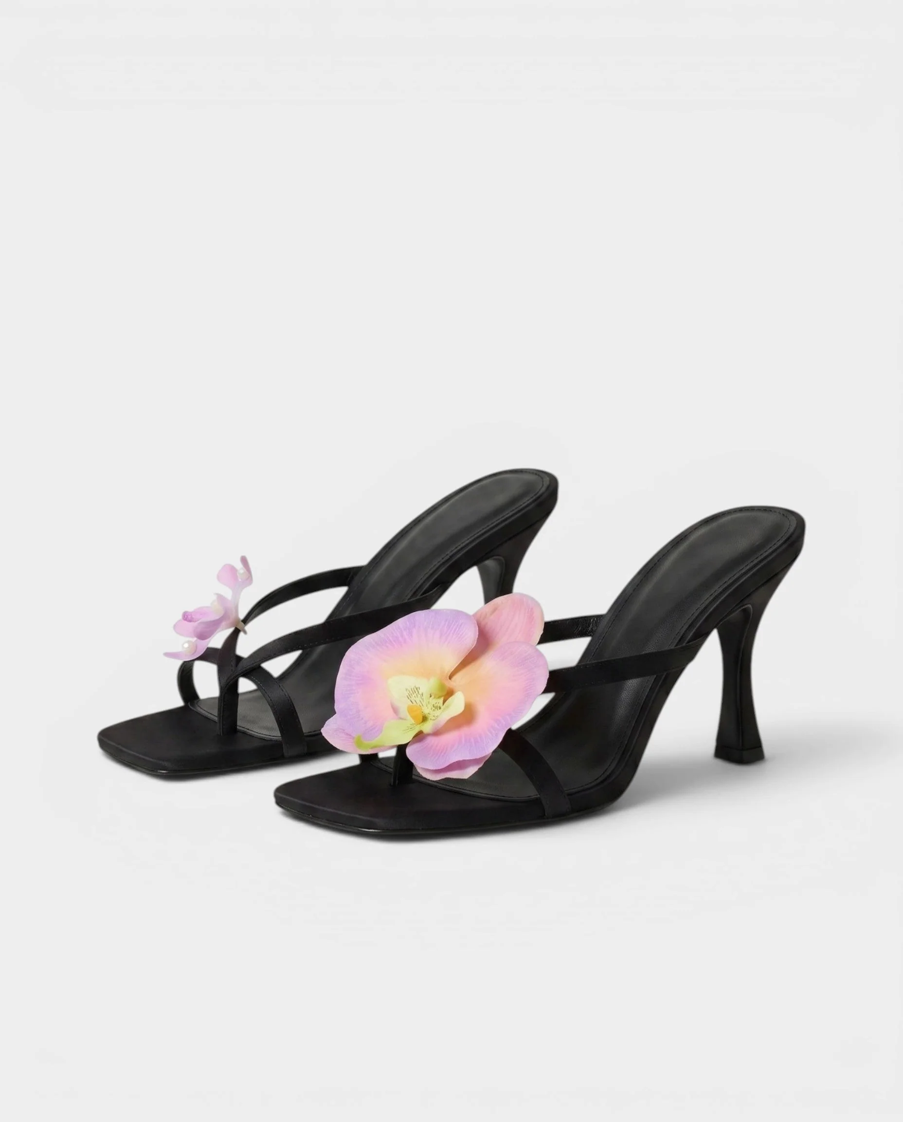CYREL Floral Appliqué Heel Sandals - Image 8