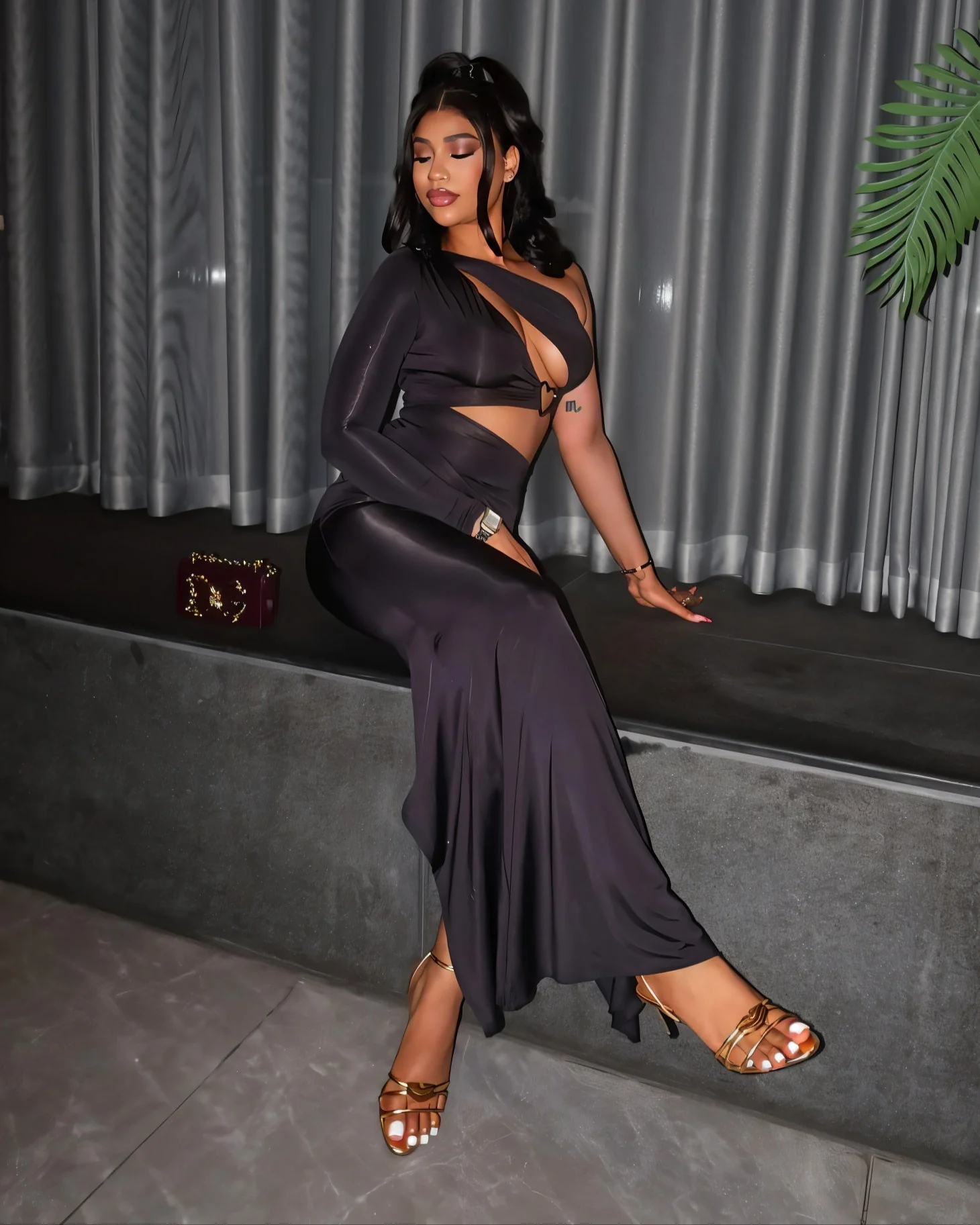 GIANNA Hollow Belly One-shoulder Sleeve Maxi Dress - Image 3