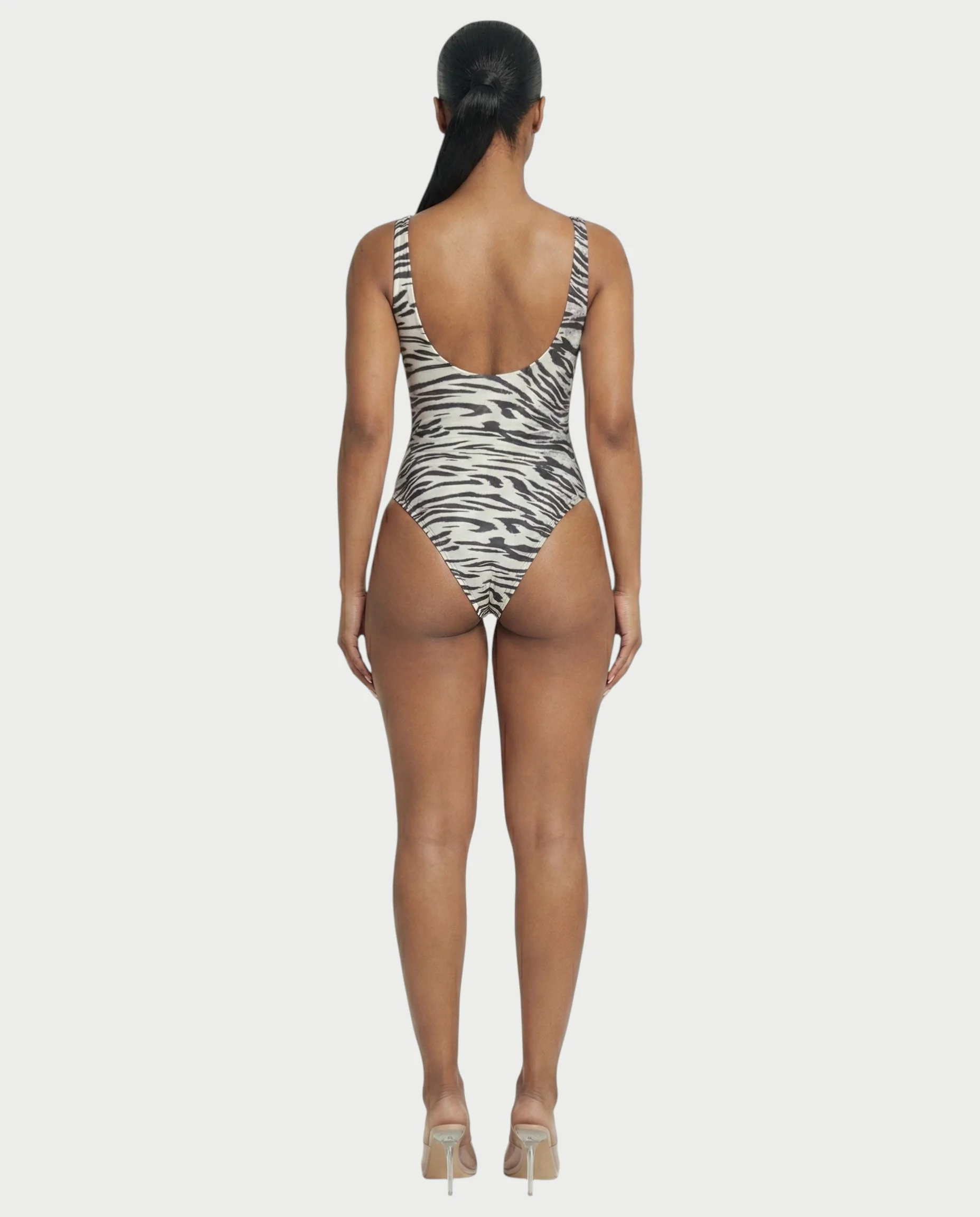 Patterned Scoop Neck Bodysuit - Image 15