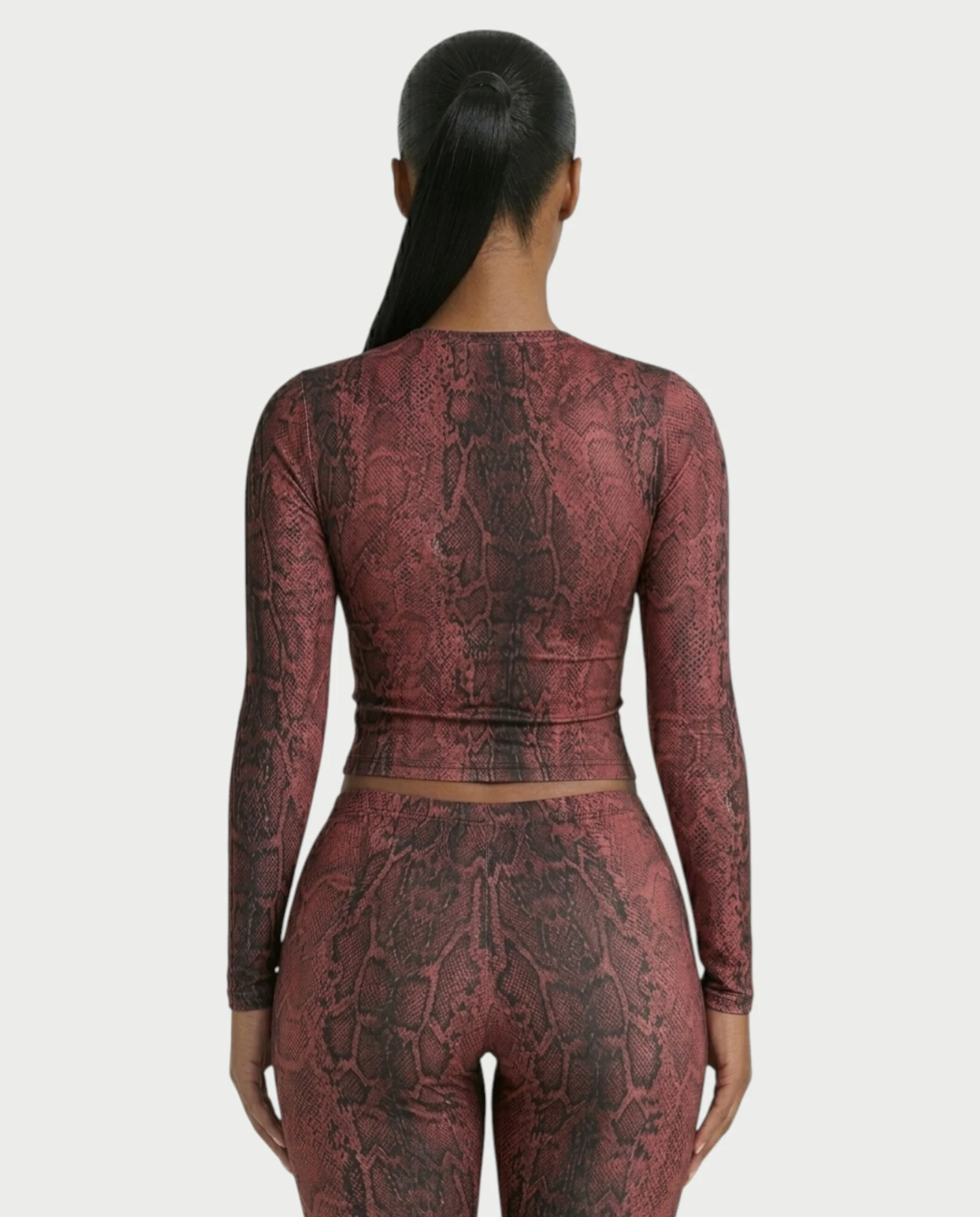 SURIVA Snakeskin Long Sleeve Top & Flared Legging Set - Image 5