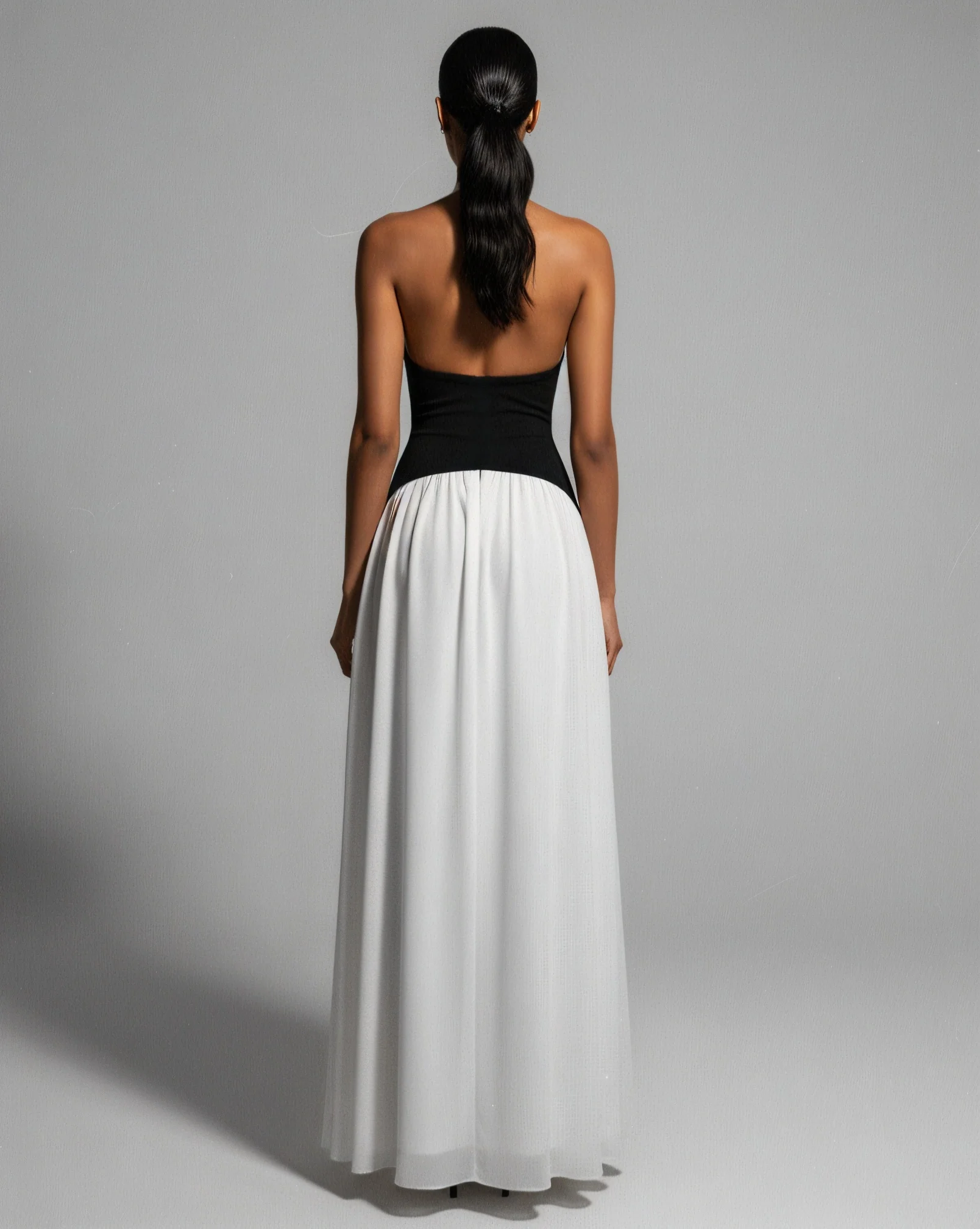 VESKA Halter Maxi Dress - Image 4