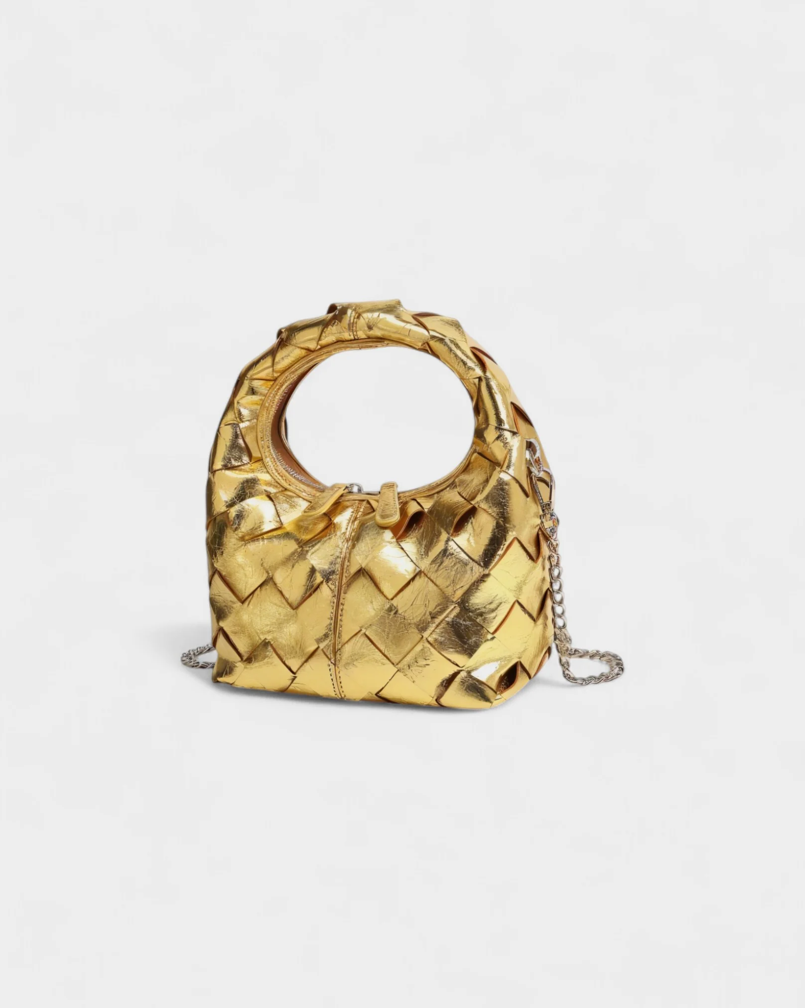 YENNIE Quilted Ring Handle Bag - Image 10