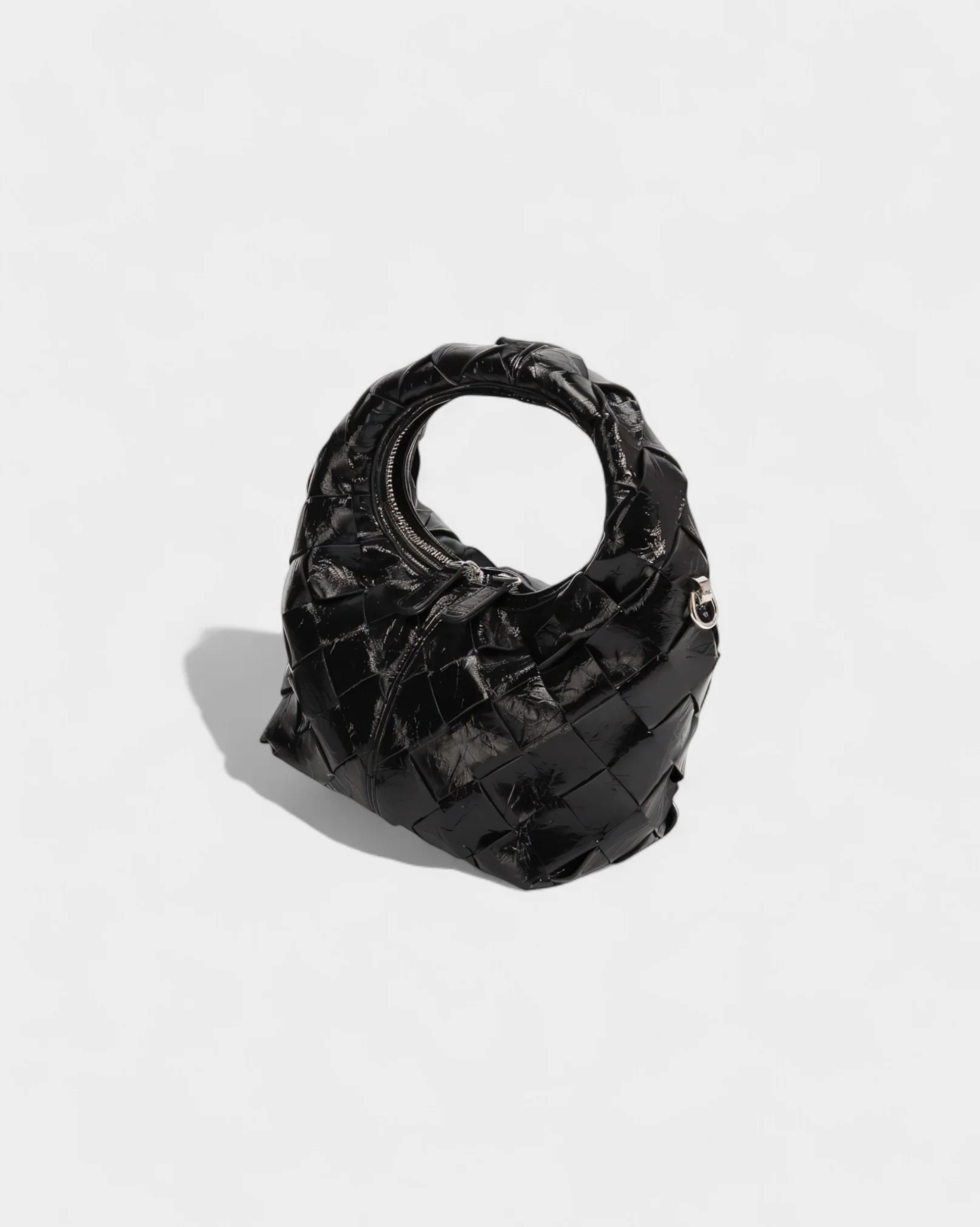 YENNIE Quilted Ring Handle Bag - Image 3