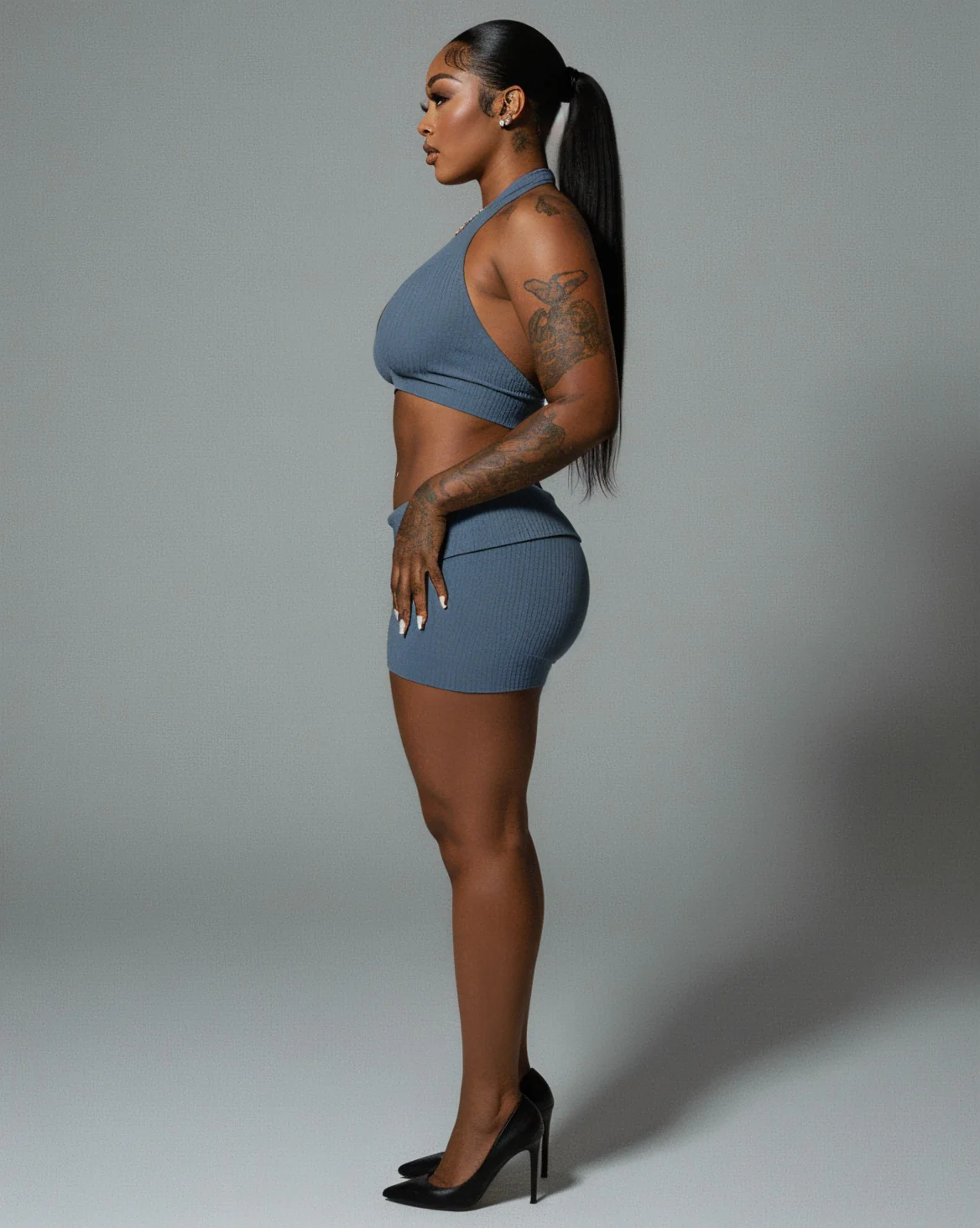 ZEIRA Ribbed Halter Crop Top & High-Waisted Shorts Set - Image 7